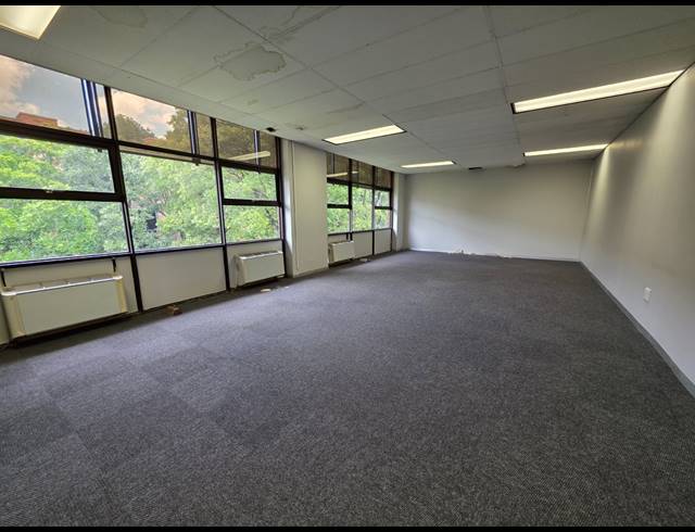 529M² OFFICE TO LET IN ORMONDE